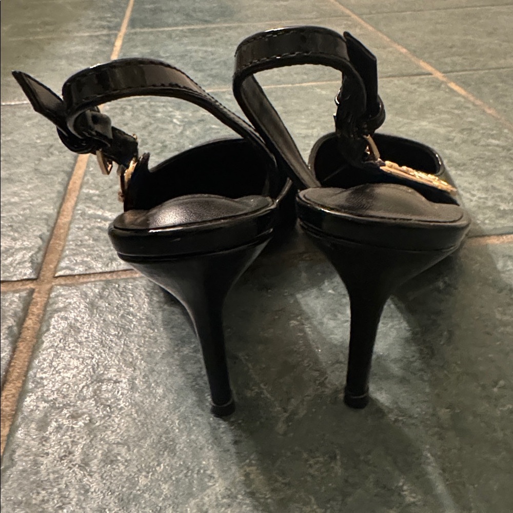 Versace Black Patent Leather Slingback Heels Size 39 - Picture 10 of 11